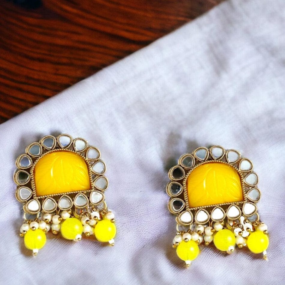 Gold-Plated Yellow Mirror Kundan Yellow Druzy Stone Studded Stud Earrings