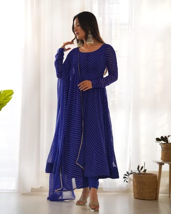 High-End Laheriya Print Anarkali Set with Dupatta & Pants – Perfect for Summer Weddings-xs