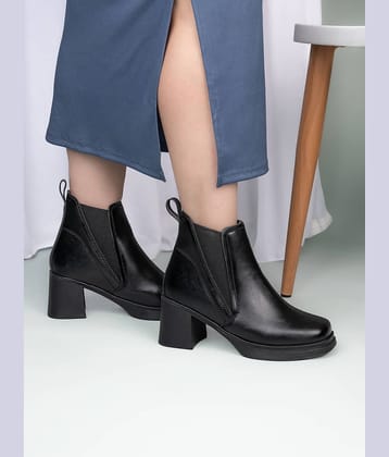 Fentacia Black Women's Ankle Length Boots