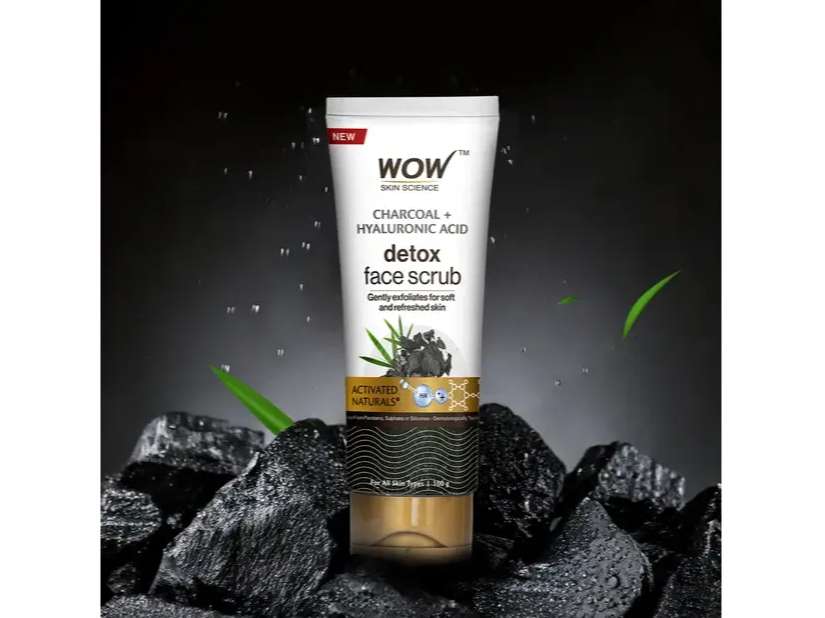 WOW Skin Science Activated Charcoal Face Scrub - 100 ml -  Clearance sale 