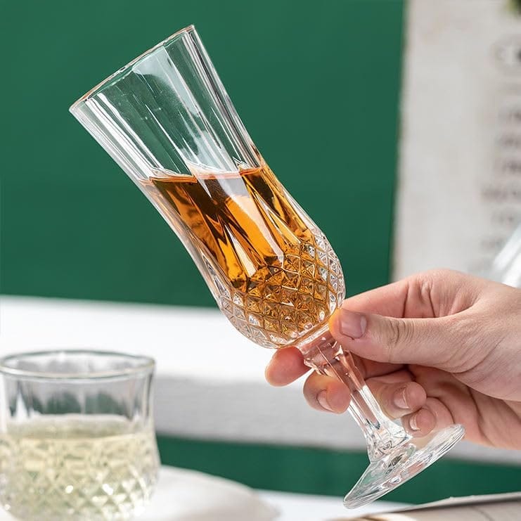 Premium Stylish Crystal Long Wine Glass Vintage Diamond Cut Design Glass for Juice,Beer, Whiskey, Cocktails,Mixed Drinks (Crysta Wine Glass)(155 Ml)