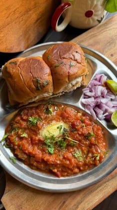 Pav Bhaji - 400 gm - One plate of Pav Bhaji