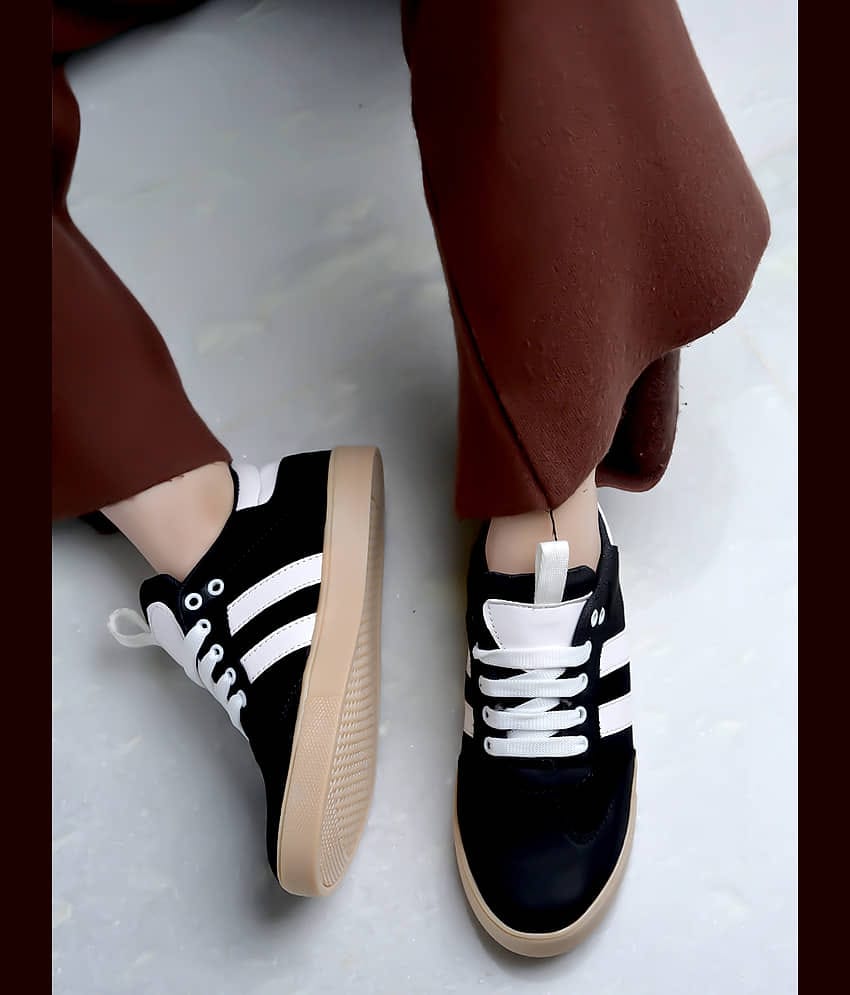 Shoetopia Black Women's Sneakers