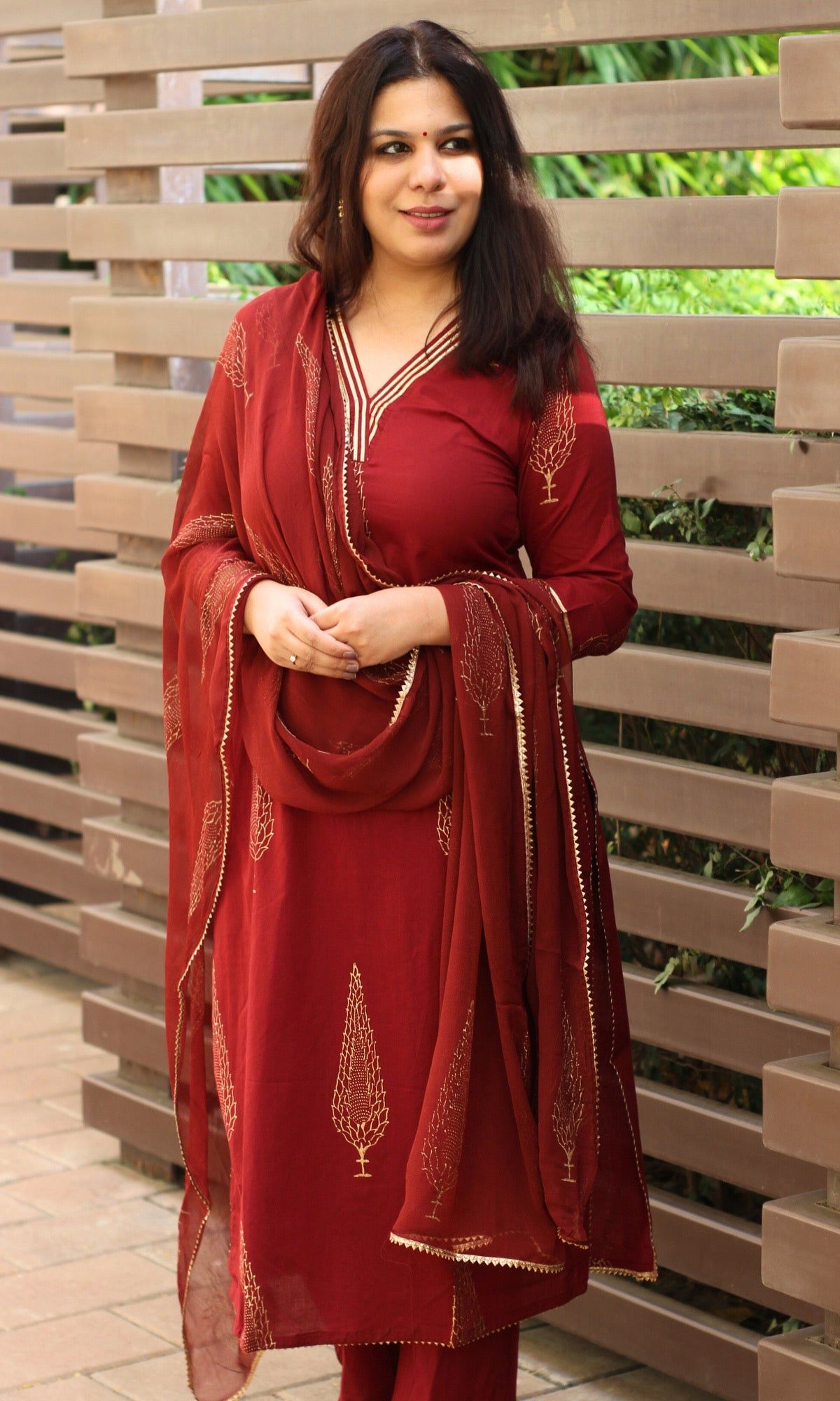 Cotton Handblock Red and Gold Kurta and Pants with Chiffon Dupatta-XS