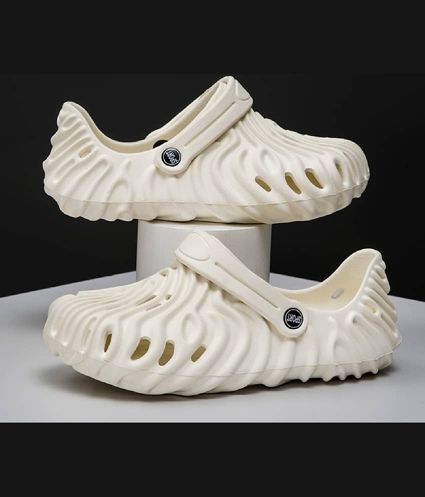 TR - Black Men's Clogs