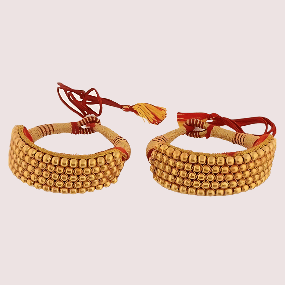 Gold Plated Kumauni Necklace with Pochi Set