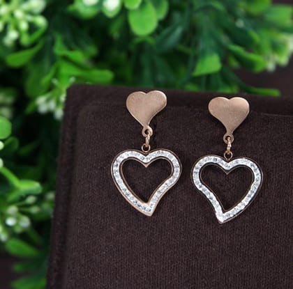 Stainless Steel Rosegold Plated Heart Shaped Stud Earring-STNER 2814