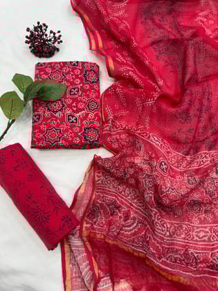 Handcrafted Kota Doriya Dupatta