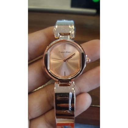 CALVIN KLEIN Executive Class Wrist Watch for Women Girls - Fashion Collection (9260)