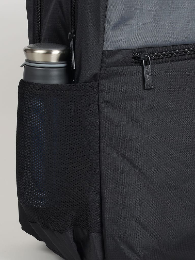 PB Pearl Bags Medium 30L Space Water Resistant 22.5 L Laptop Backpack