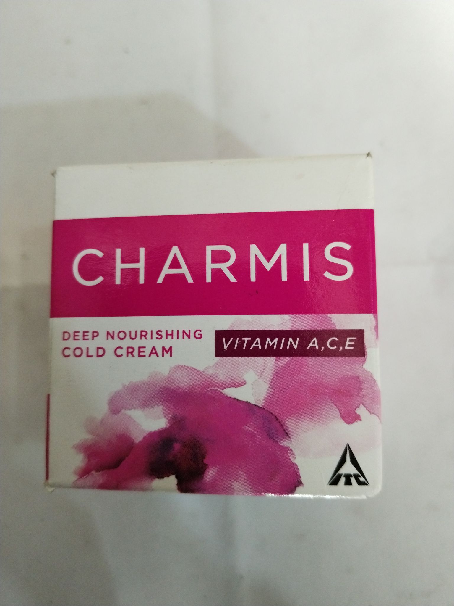 Charmis Deep nourishing Cold cream Vitamin a,c,e 