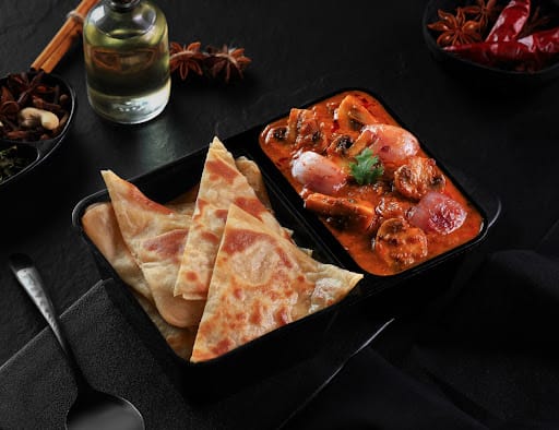 Jalandhari Mushroom Masala [Paratha] Bowl
