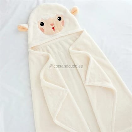 Cuddle Up with Cute Animal Face Hooded Soft Baby Towels: The Perfect Bath Time Companion-Pink Lama
