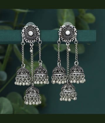 Sukkhi Alluring Oxidised Chandelier Earring for Women