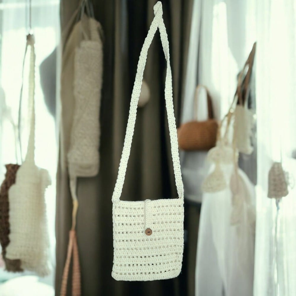 Woolen Bag ( 1 Unit)(10cm* 17 cm)