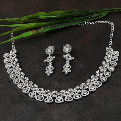 Xuping Round Hanging Pendent Necklace - XPNGNK 5422