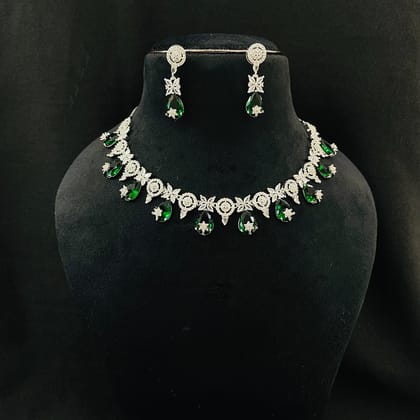 Ad Romi Neckpiece