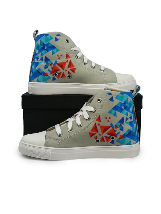 Women Mid Top Printed Lightweight Canvas Sneakers