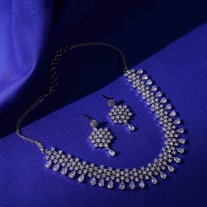 Gossip Twilight Shimmer Necklace Set
