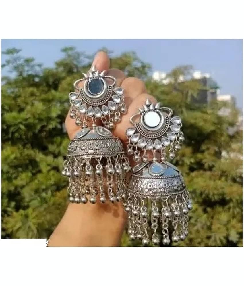 Samridhi DC Silver Jhumki Earrings ( Pack of 1 )