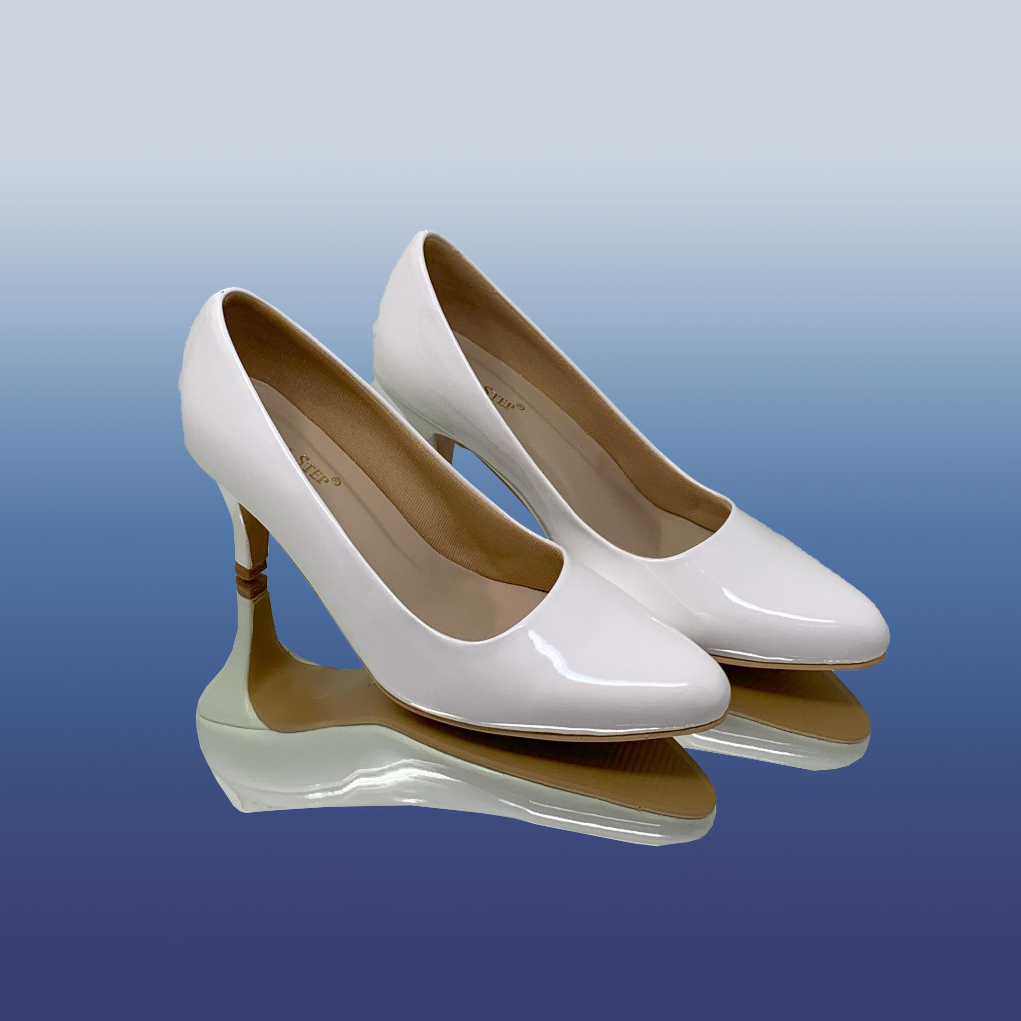 Classic White Patent Leather Pumps-White / 36
