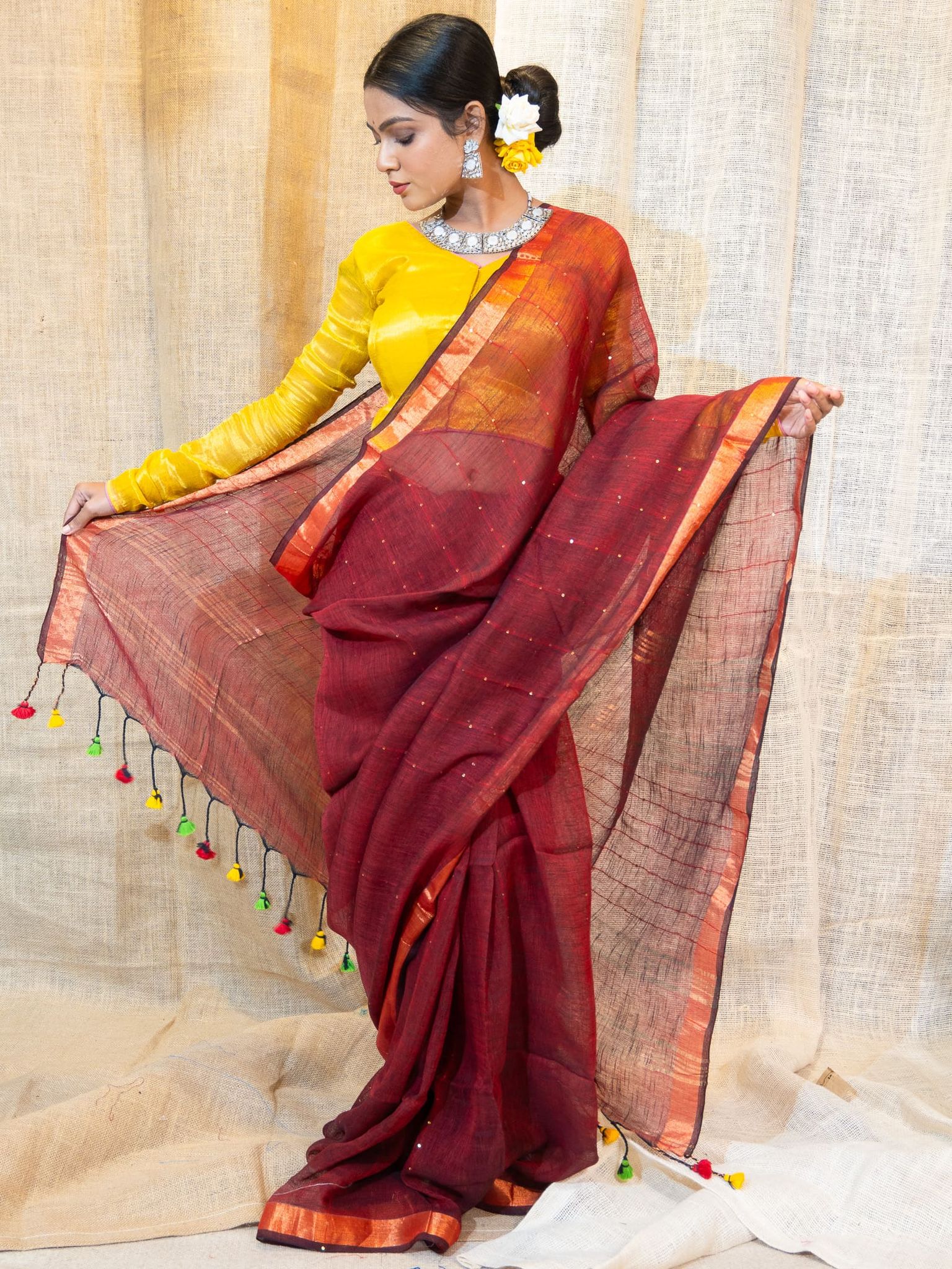 Woven Design Pure Linen Saree