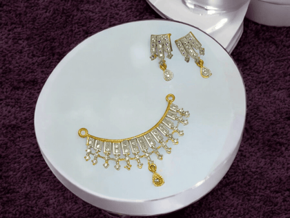 White Diamonds Neclace