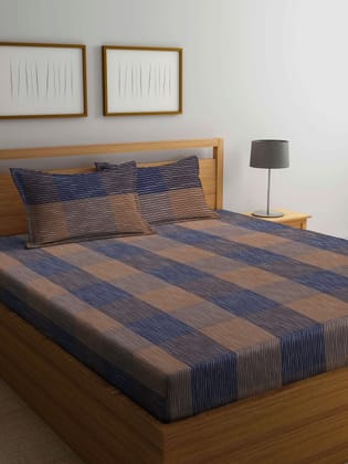 Brown & Navy Blue Geometric 300 TC Super King Bedsheet with 2 Pillow Covers