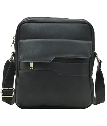 MATRICE 791 Black P.U. Casual Messenger Bag