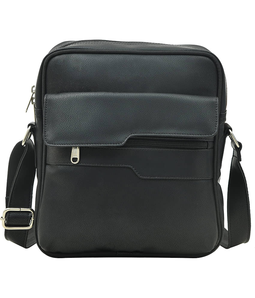 MATRICE 791 Black P.U. Casual Messenger Bag