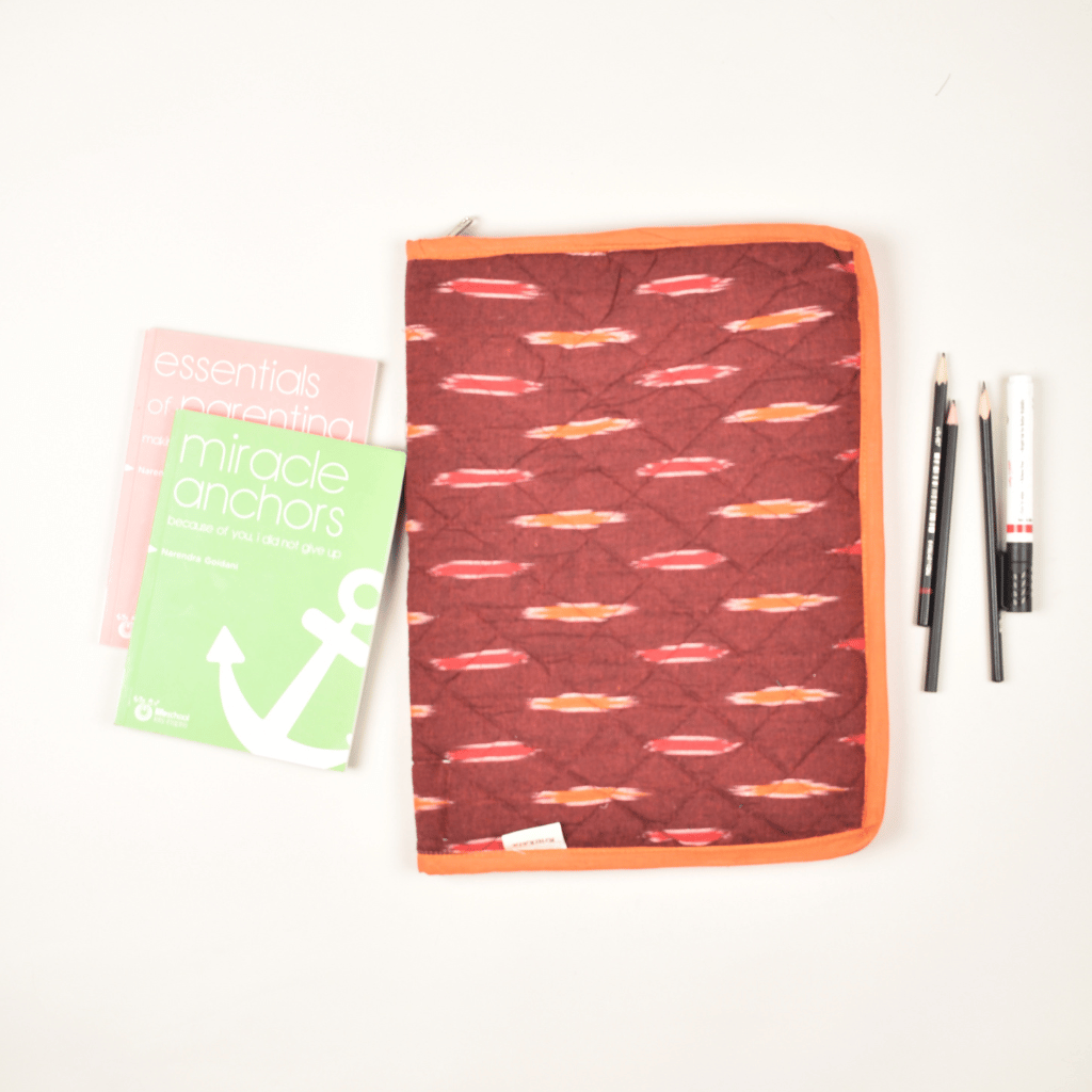 Maroon ikat cotton file folder with zip