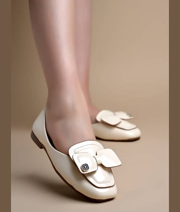 Shoetopia Black Women's Casual Ballerinas