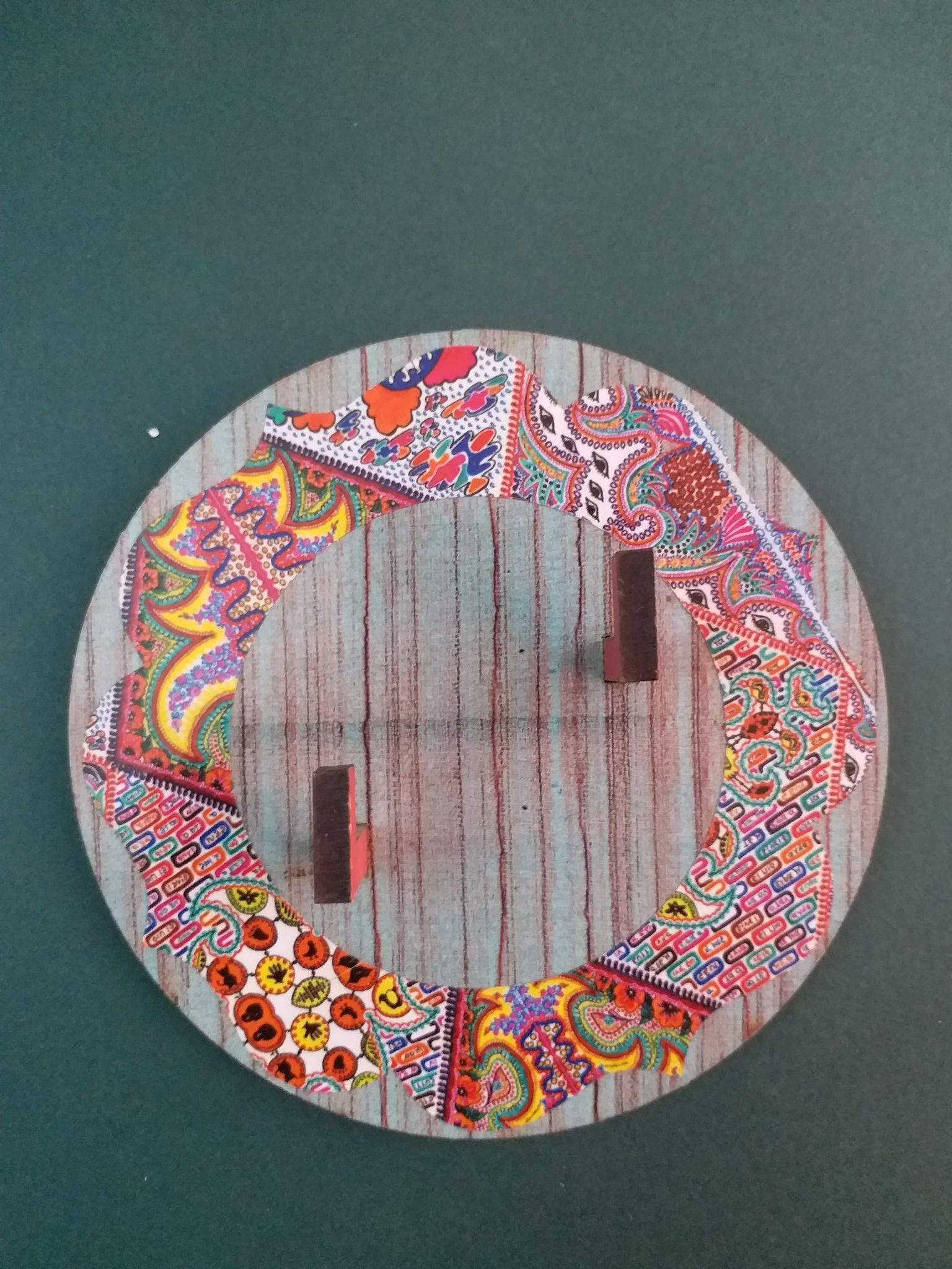 Key Holders - Circle Wooden Base with ILLuminati Eyes Artwork Frame