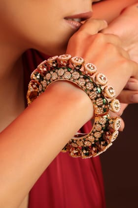 Farishta Green Jadau Kundan Kada-Jadau Kundan / 2.6