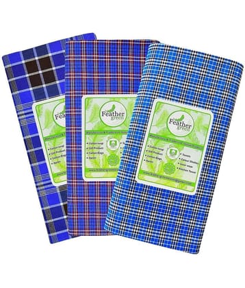 Feather Green Multi Lungi - None