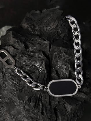 The Intera Chain Necklace - Metallic Silver-Chain