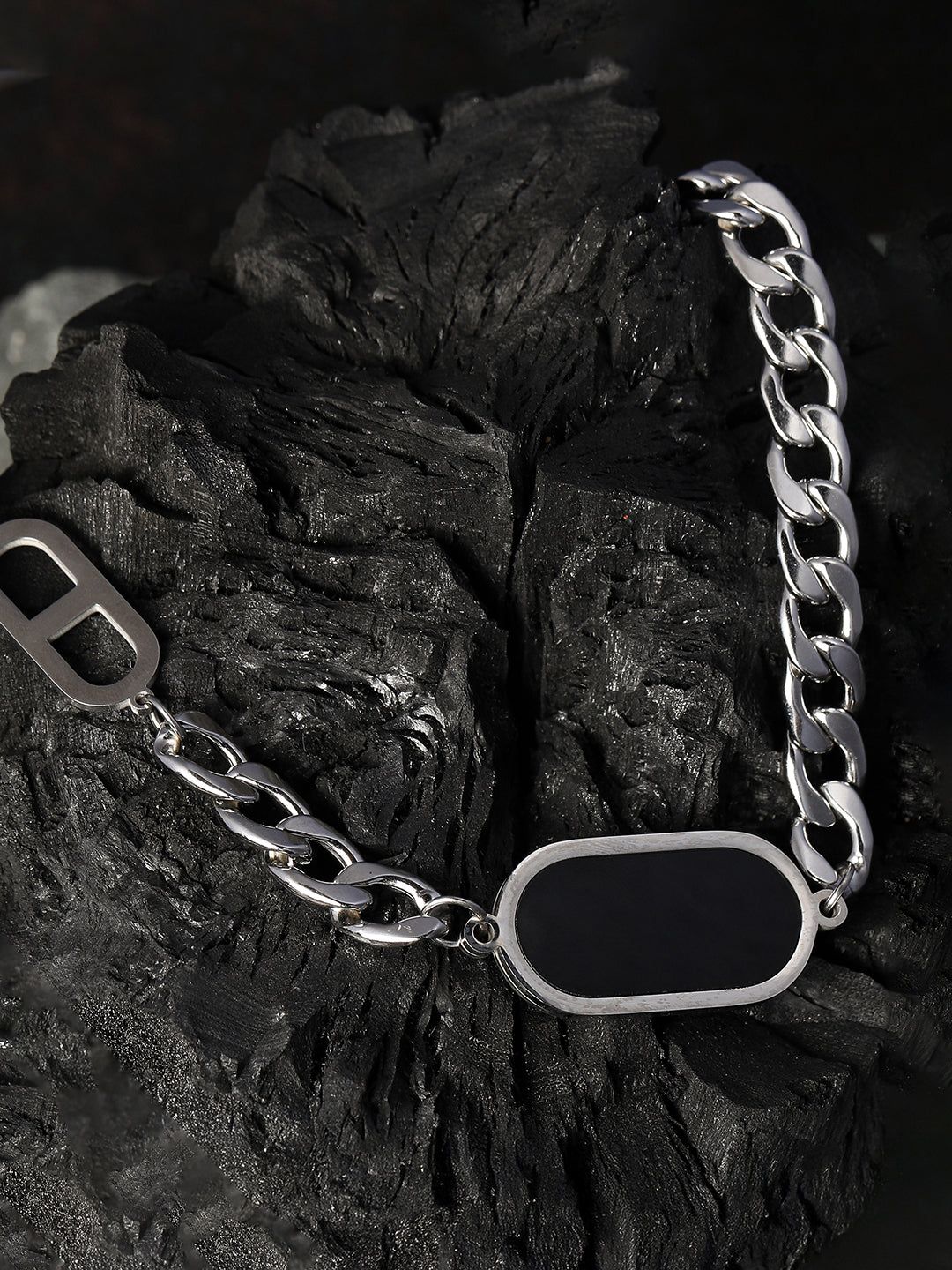 The Intera Chain Necklace - Metallic Silver-Chain