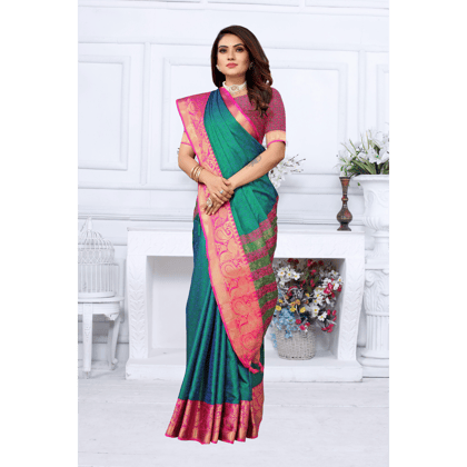 TheHangr Green With Red Border Silk And Cotton Jacquard Saree With Silk And Cotton Blouse Piece TheHangr Green With Red Border Silk And Cotton Jacquard Saree With Silk And Cotton Blouse Piece