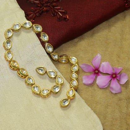 25 Pcs, 10x8mm Golden Meenakari Kundan Kadi Chain Golden-Golden / Kundan / Drop