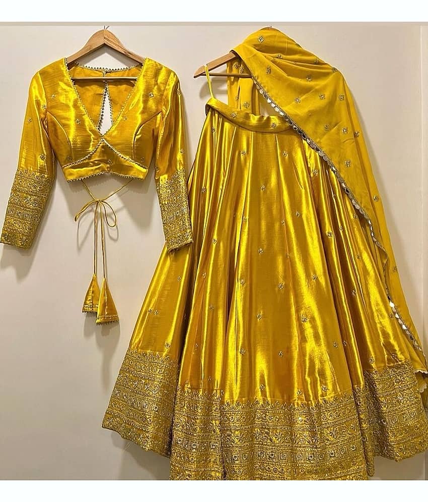 kedar fab Green Chiffon Circular Semi Stitched Lehenga Single