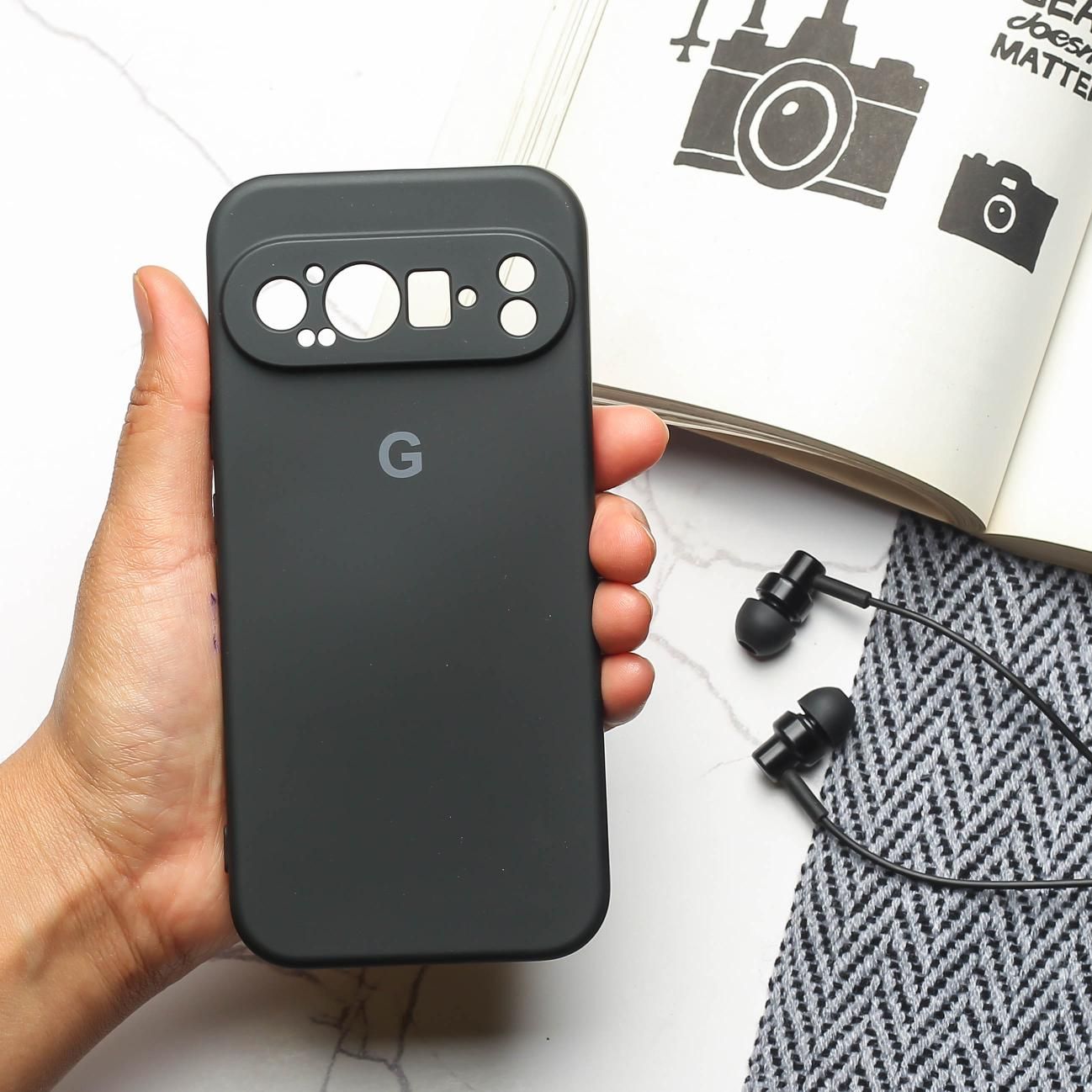 Black Camera Original Silicone case for Google Pixel 9