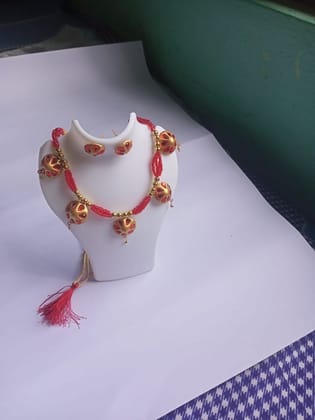 JAPI NECKLACE