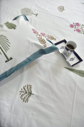 Floral Bliss Bedsheet: Jaipur Elegance, Soft Comfort - Super King (108 x 108) inches bedsheet