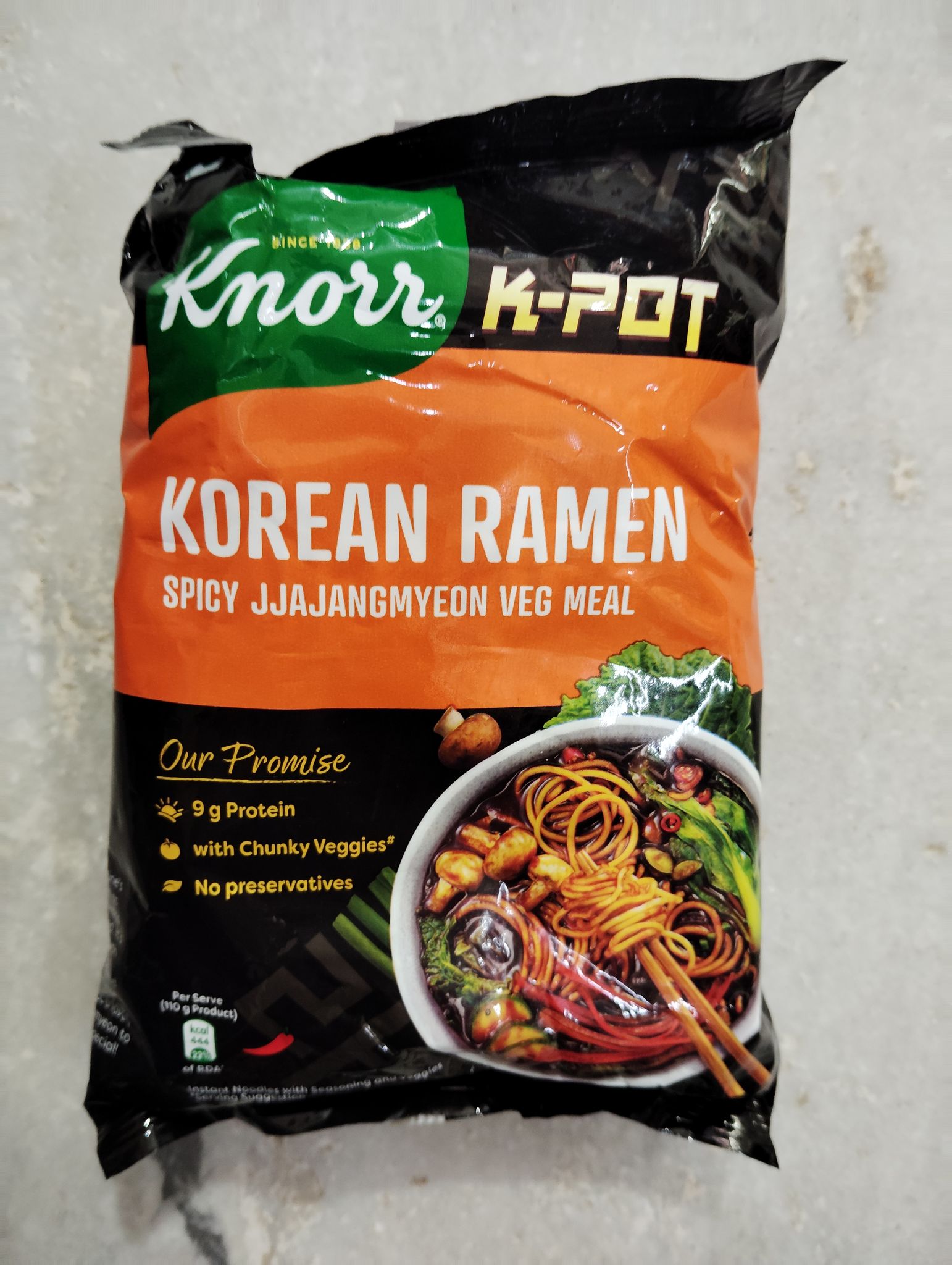 Kited pack Knorr k-pot Korean ramen Spicy jjajangmyeon veg meal 