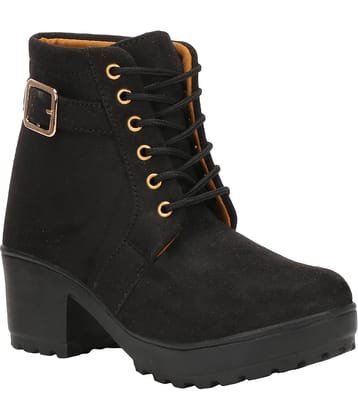 Commander - Black Women's Ankle Length Boots