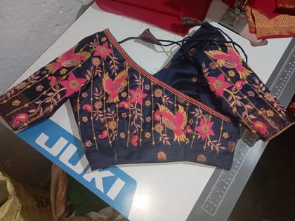 Jayasree Computer Embroidery Blouse