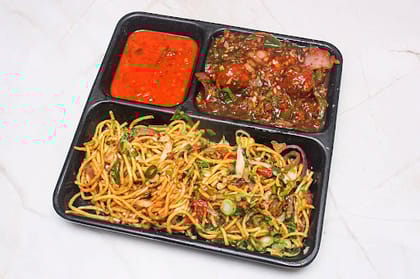 Noodles With Veg Manchurian