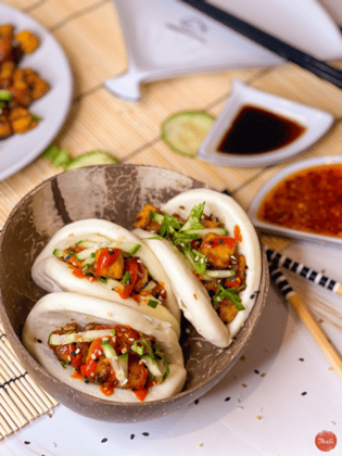 Chili paneer bao