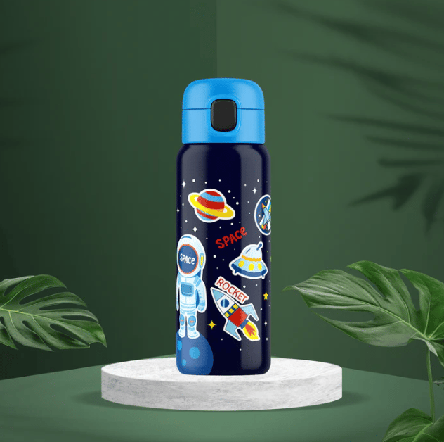 Space Theme Kids Water Bottle  Astronaut Design with Straw(800ML) | Kiddospedia