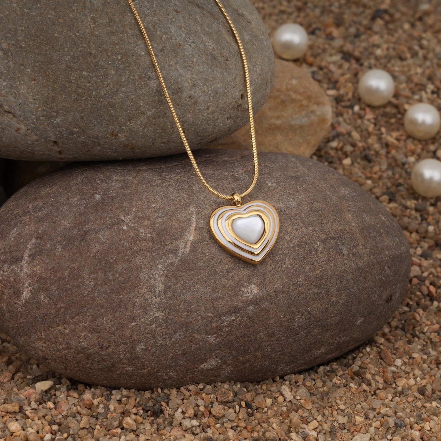 Nested Heart Necklace